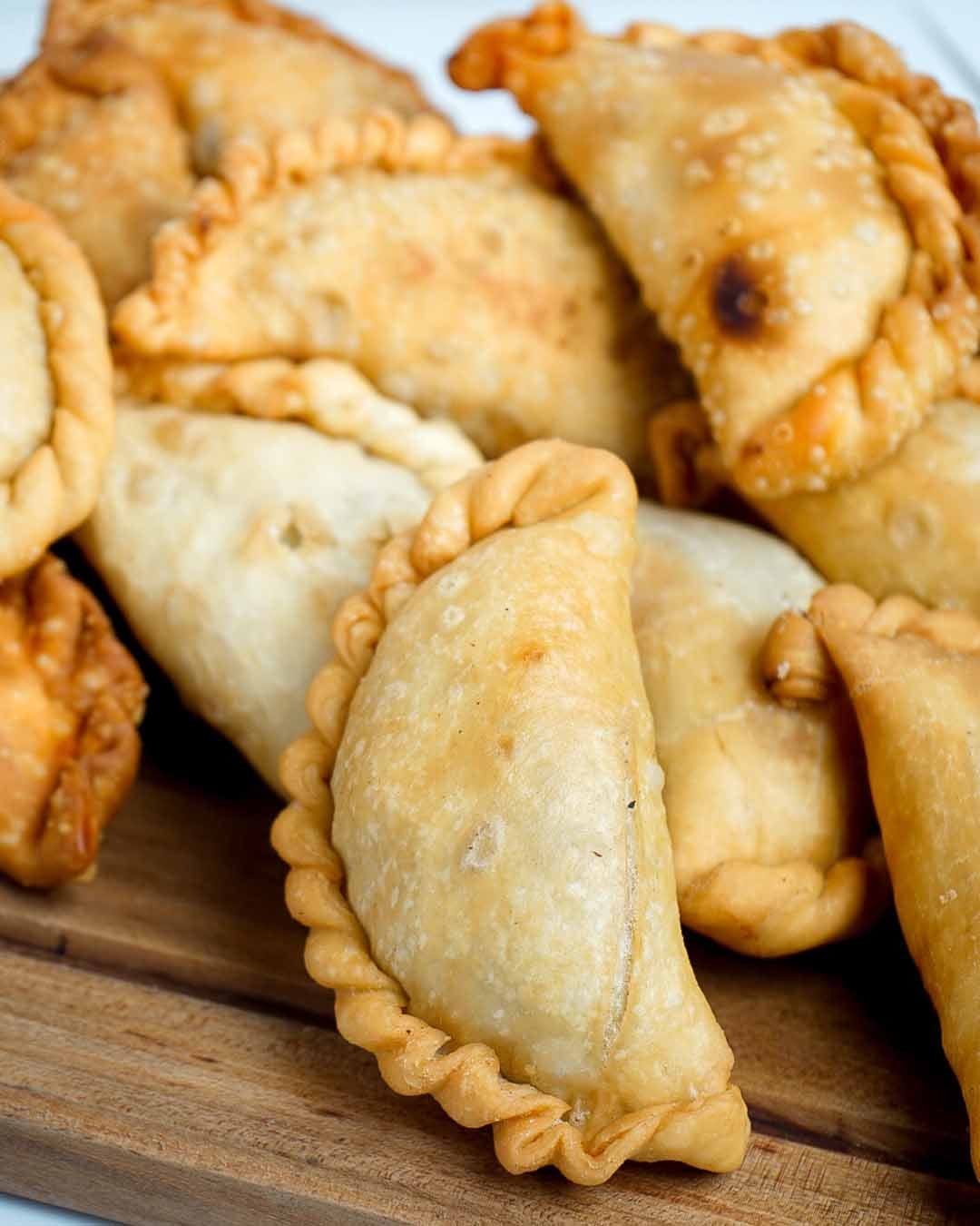 4 doc Tapas de Empanadas La Salteña Hojaldradas OFERTA - Der Kleine Markt
